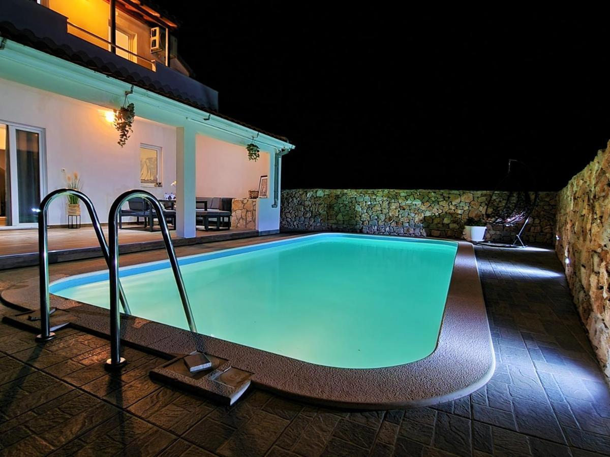 Anas Lagoon Holiday House With Pool At Azure Beach Дрвеник-Мали Экстерьер фото